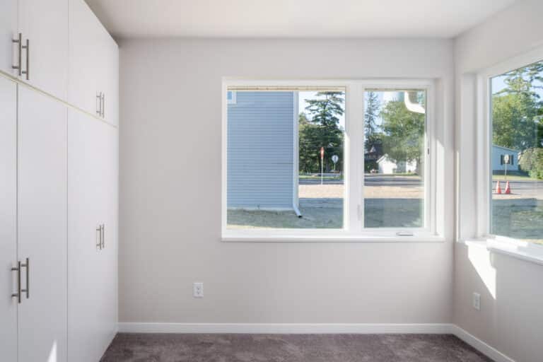 Logom-Grand-Rapids-009